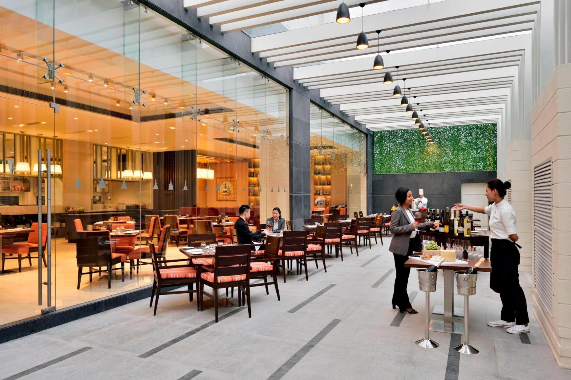 Hotel Fairfield By Marriott Katmandu Zewnętrze zdjęcie